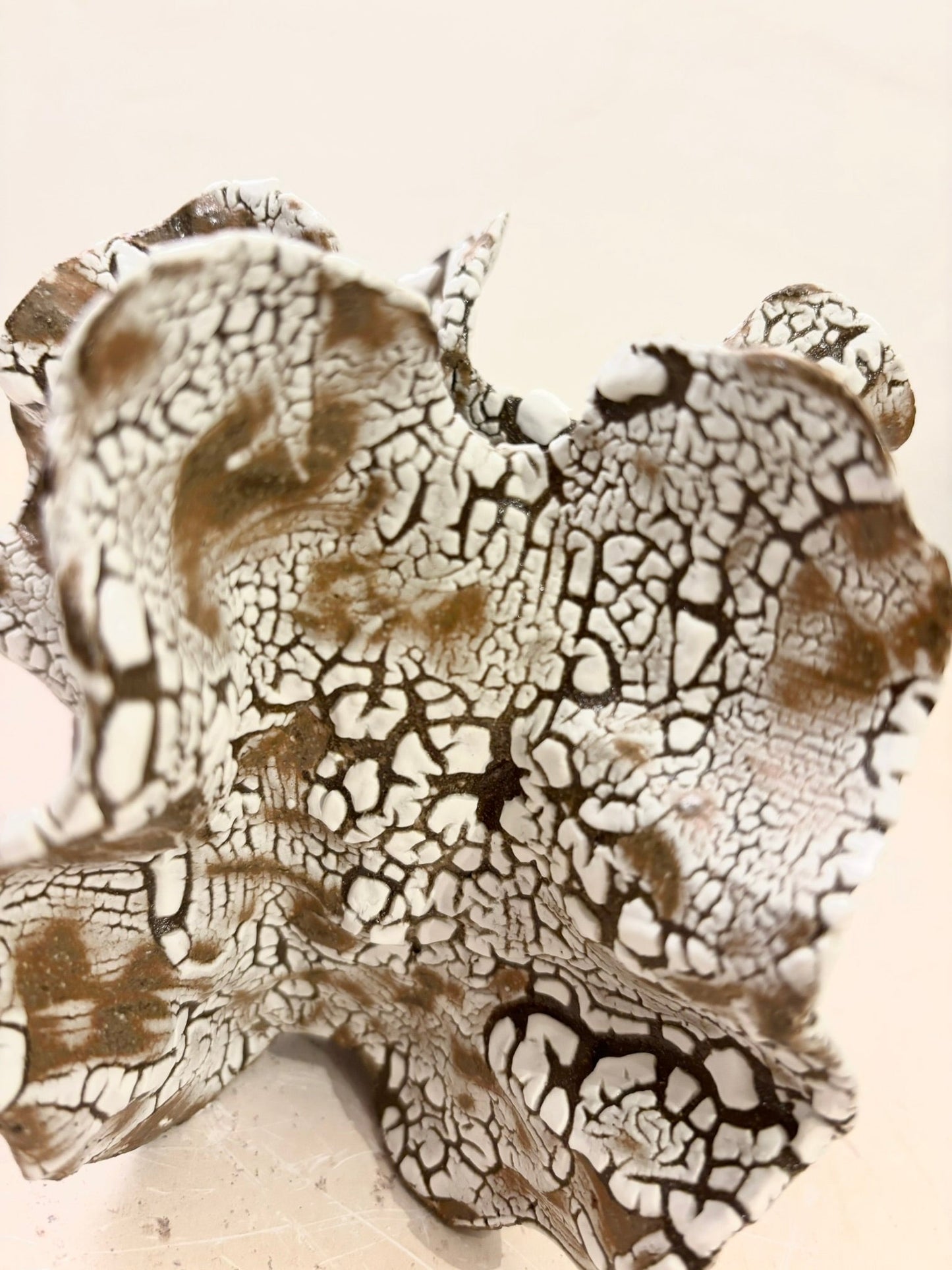 Mini chalk sea sculpture no 06142