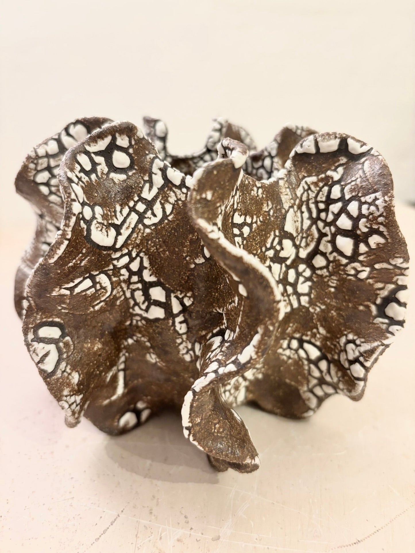 Mini chalk sea sculpture no 06139