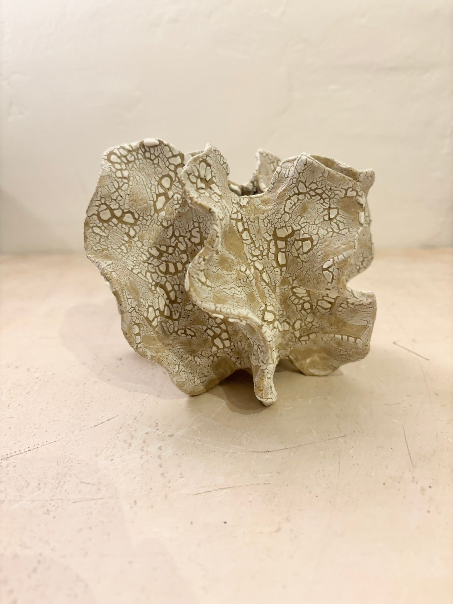 Mini chalk sea sculpture no 06128
