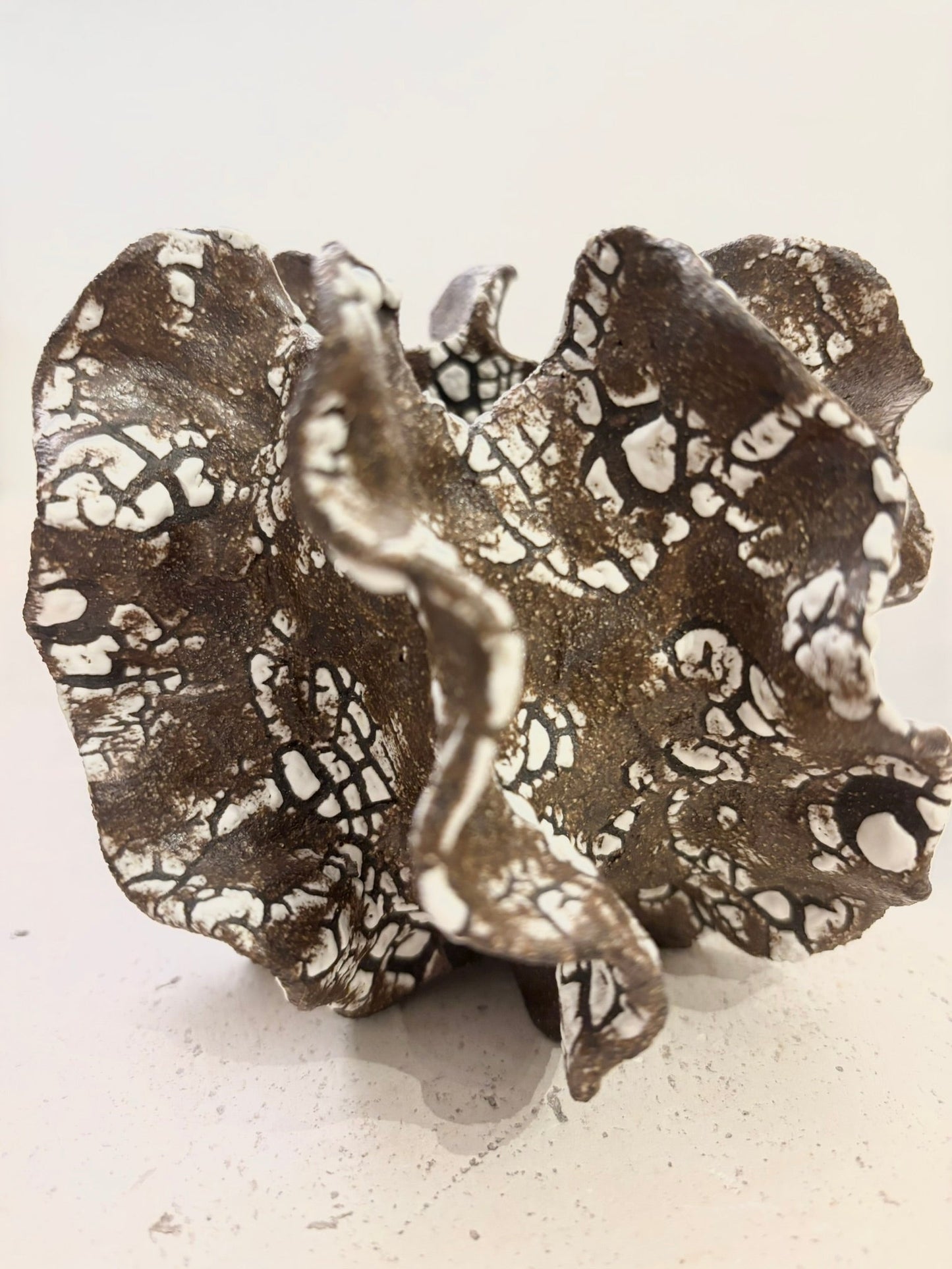 Mini chalk sea sculpture no 06131