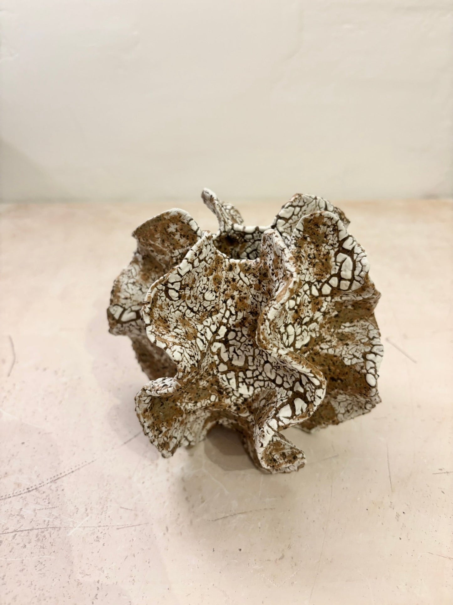 Mini chalk sea sculpture no 06132