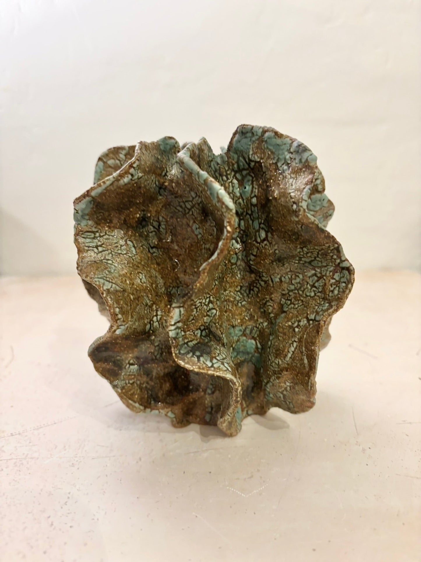 Mini chalk sea sculpture no 06134