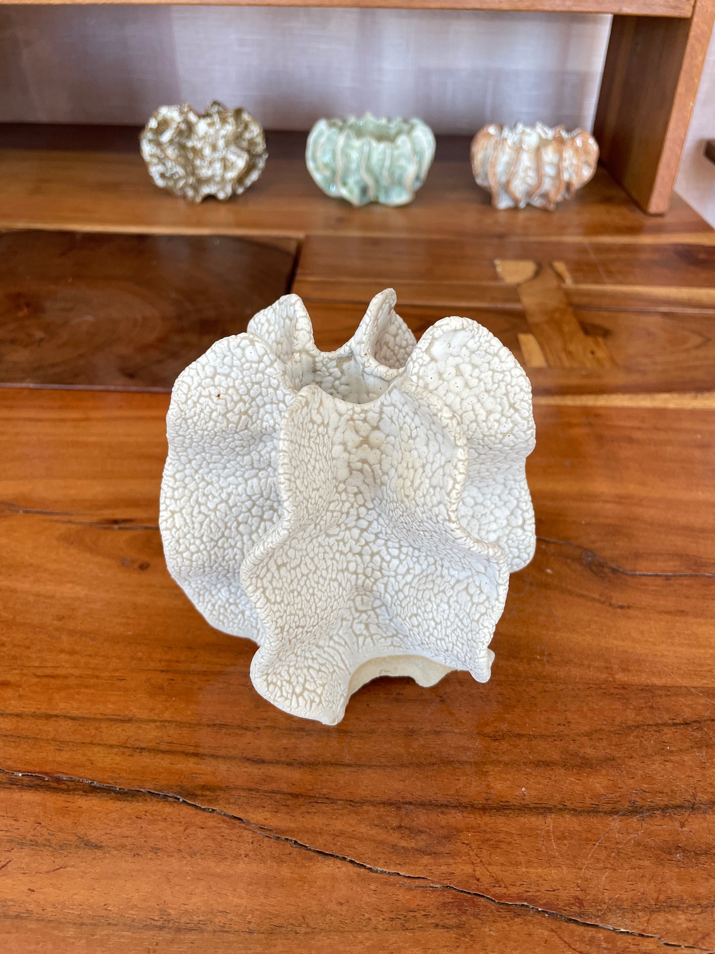 Mini chalk sea sculpture no 06114