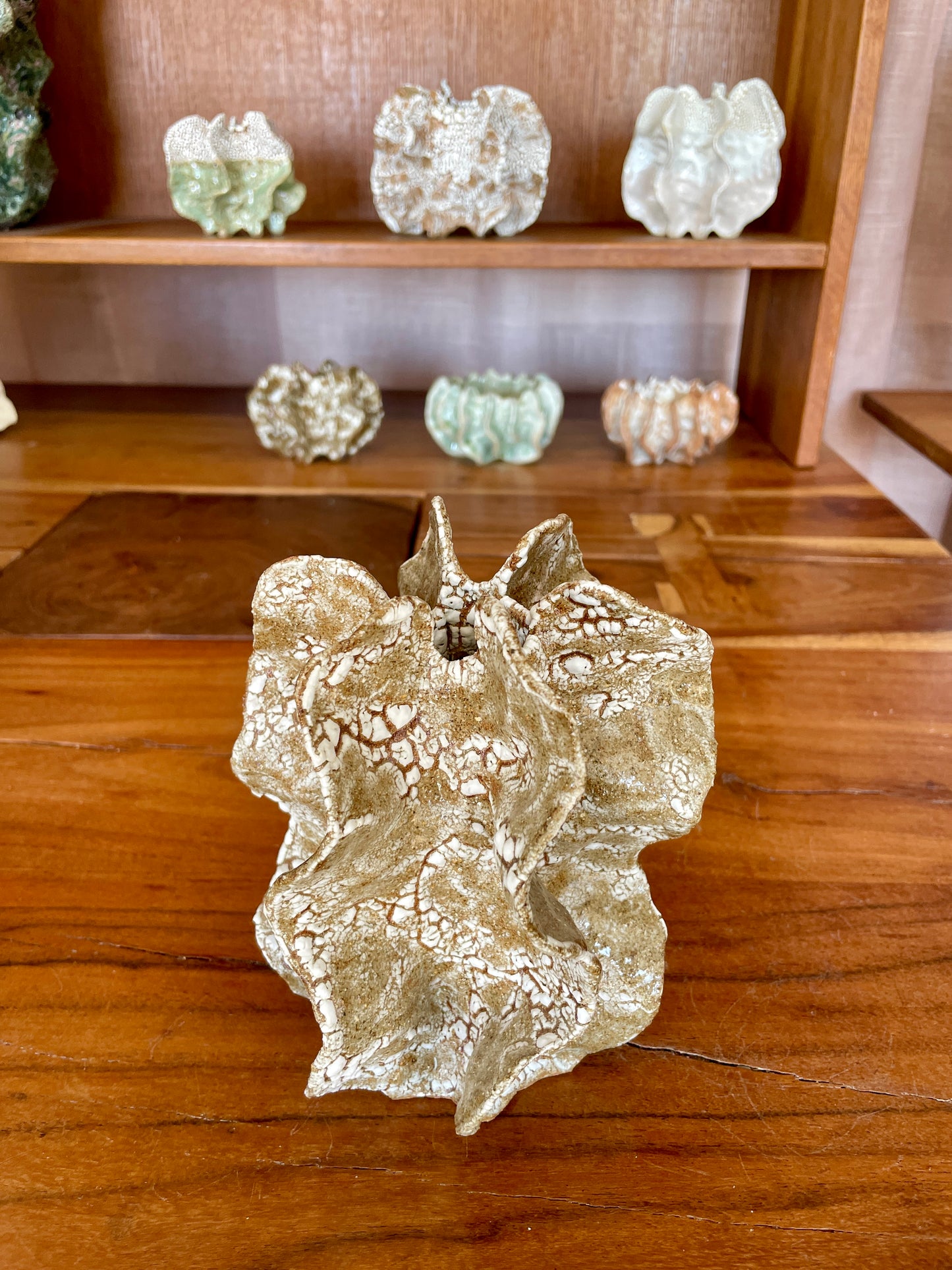 Mini chalk sea sculpture no 06137
