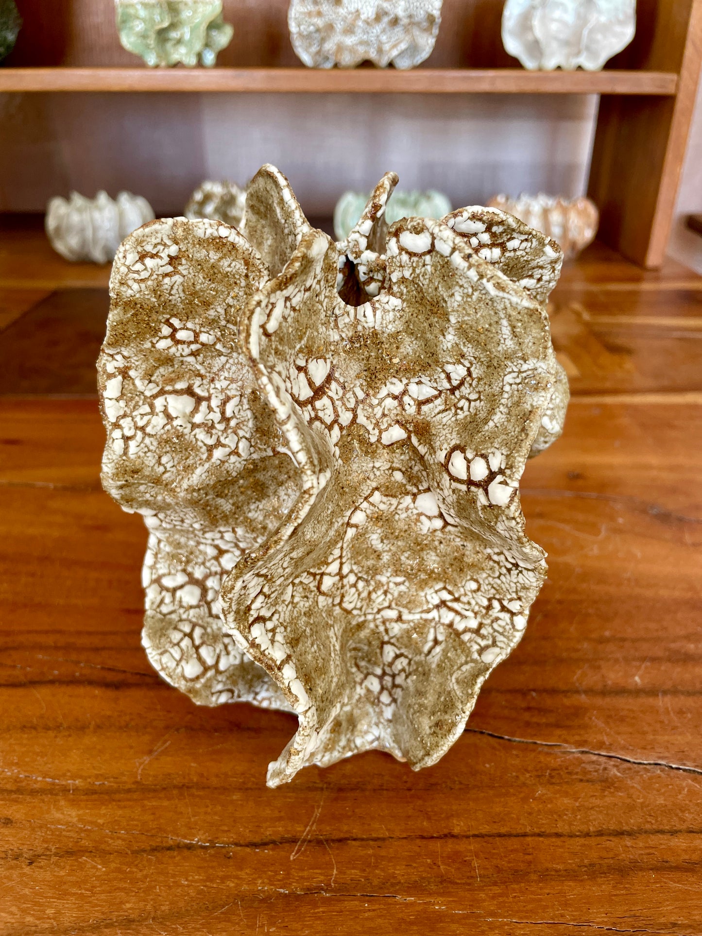 Mini chalk sea sculpture no 06137