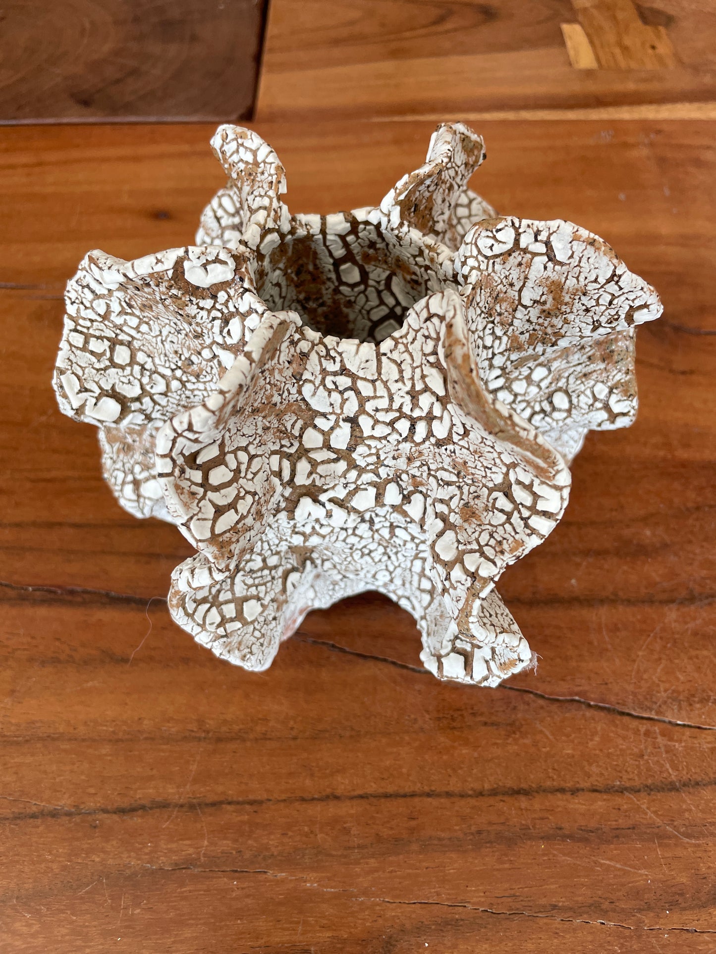 Mini chalk sea sculpture no 06142