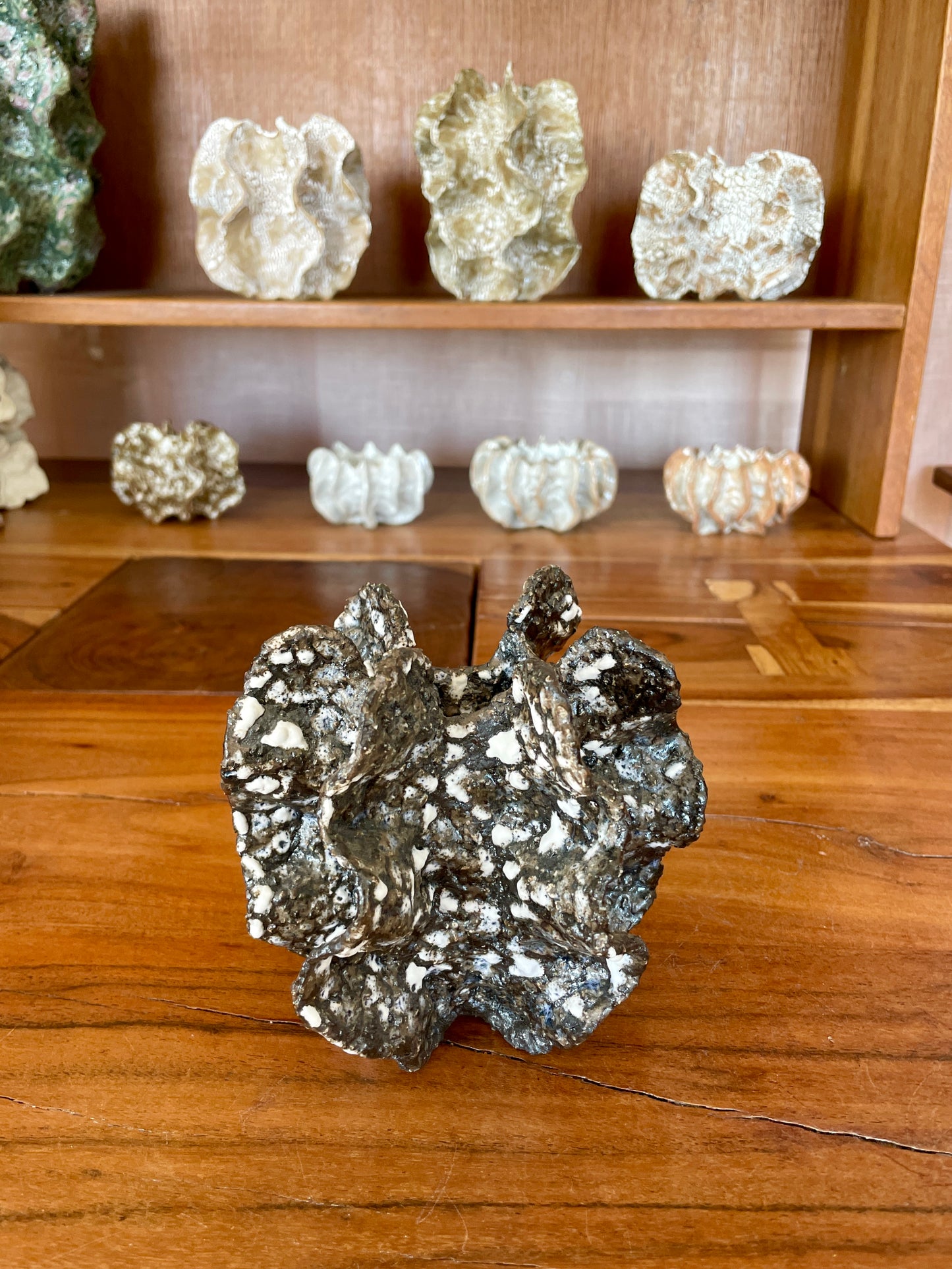Mini chalk sea sculpture no 06141