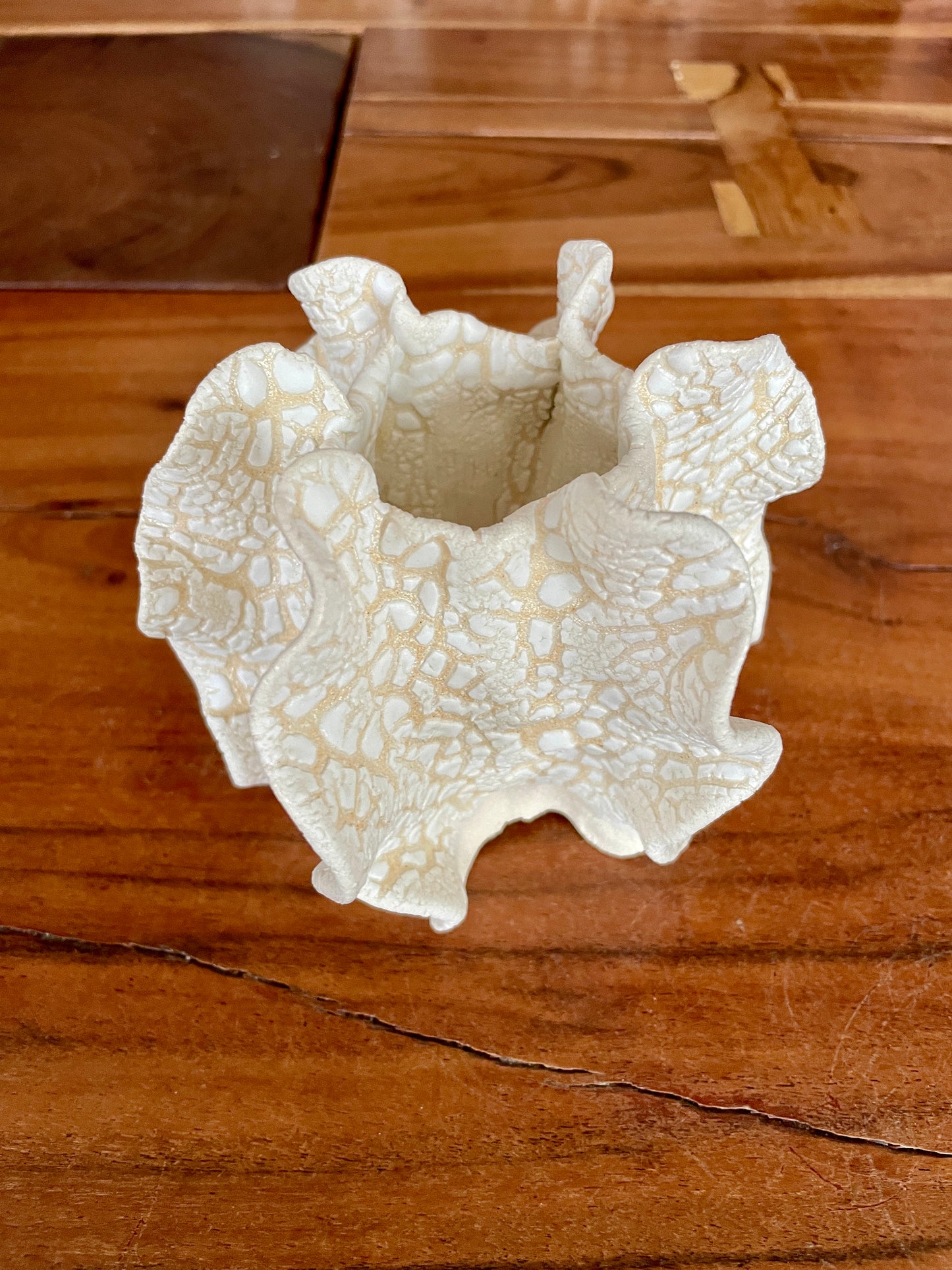 Mini chalk sea sculpture no 06126