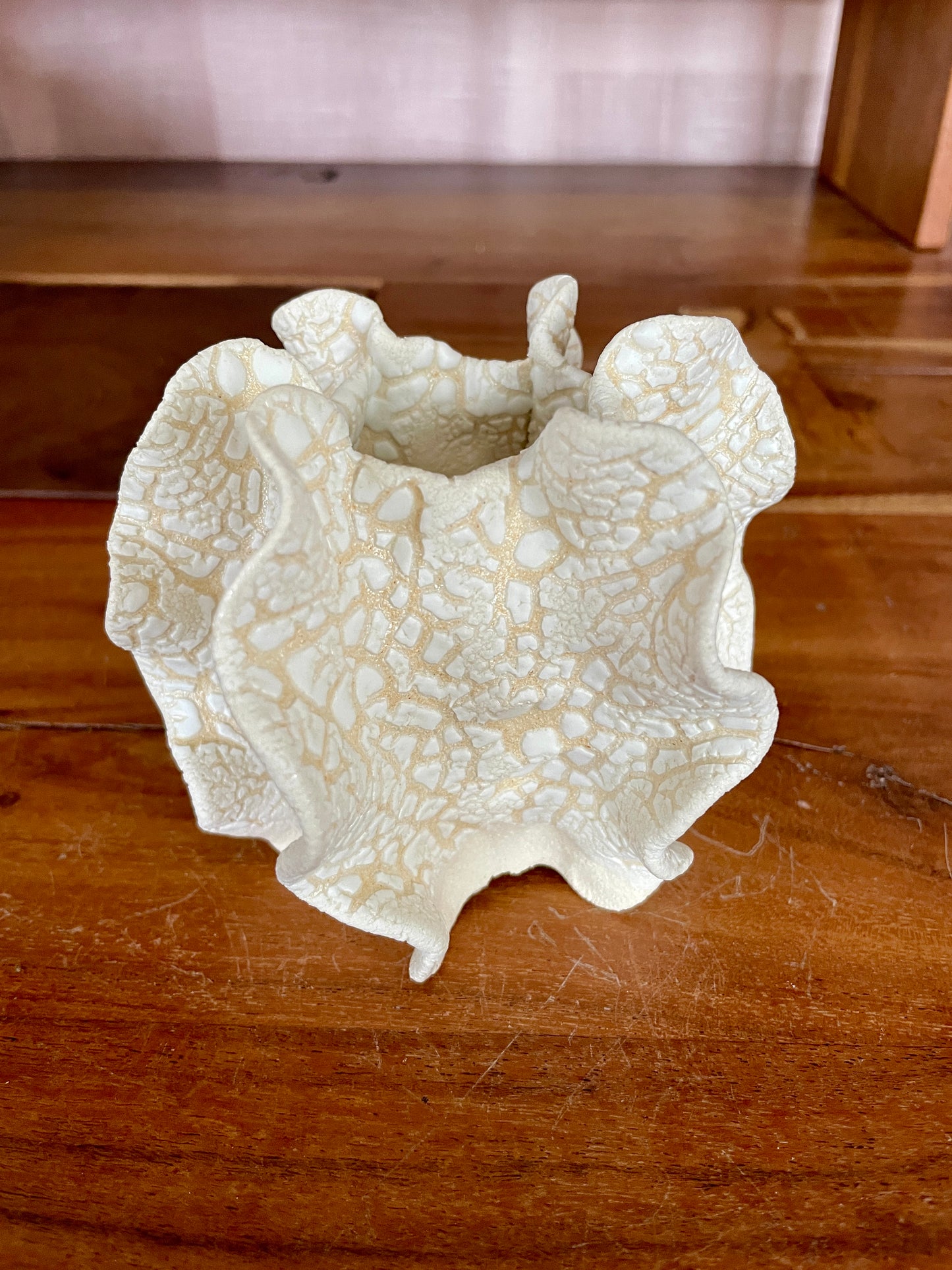 Mini chalk sea sculpture no 06126